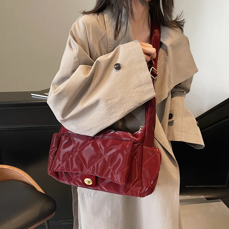 Yalu PU Shopping Bag, Hobo Bag, Shoulder Bag Women's Black/Burgundy/Brown-13