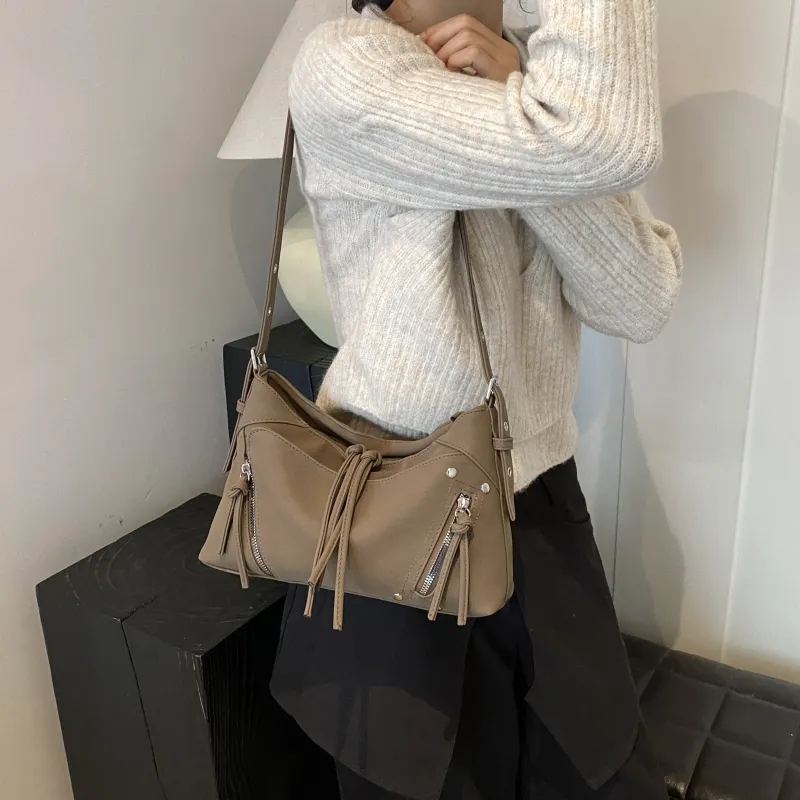 Yalu PU Shoulder Bag Regular Women's Coffee/Black/Khaki-19