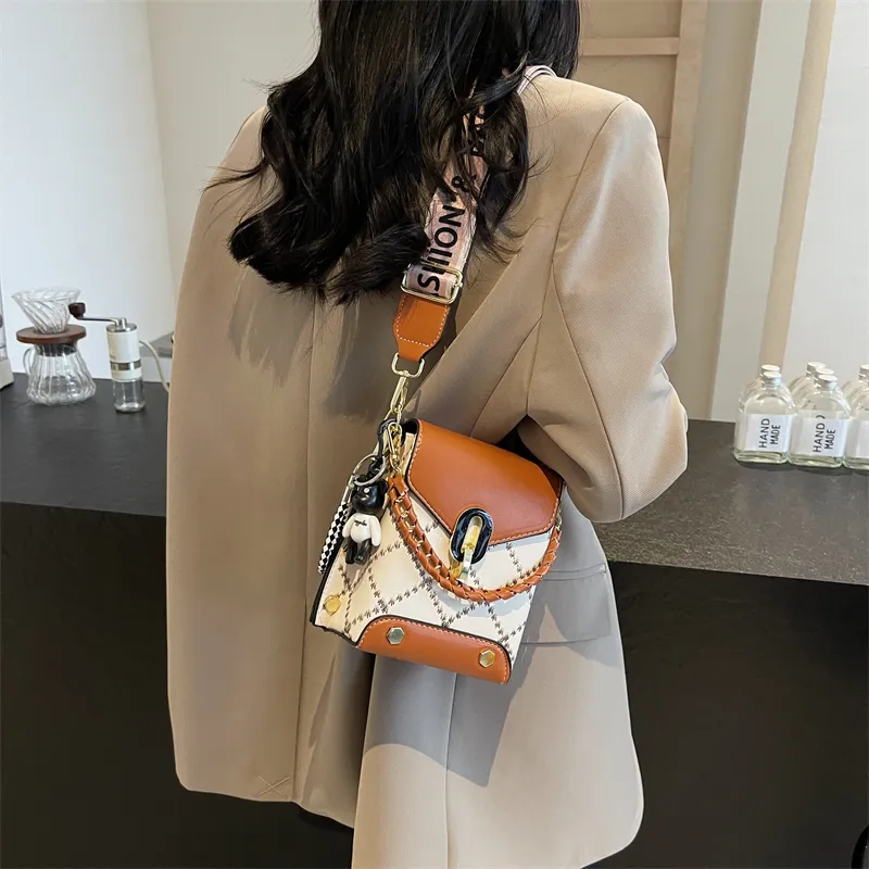Yalu PU One Shoulder Handbag Women's Multicolor-45