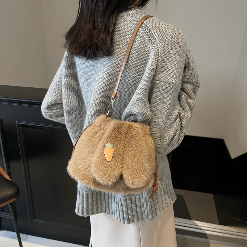 Yalu Plush One Shoulder Handbag Regular Women's Multicolor-31