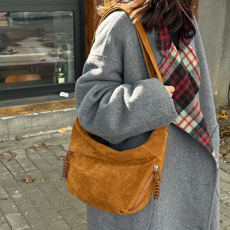 Yalu Suede Crossbody Bag, Shoulder Bag Regular Women's Multicolor-33