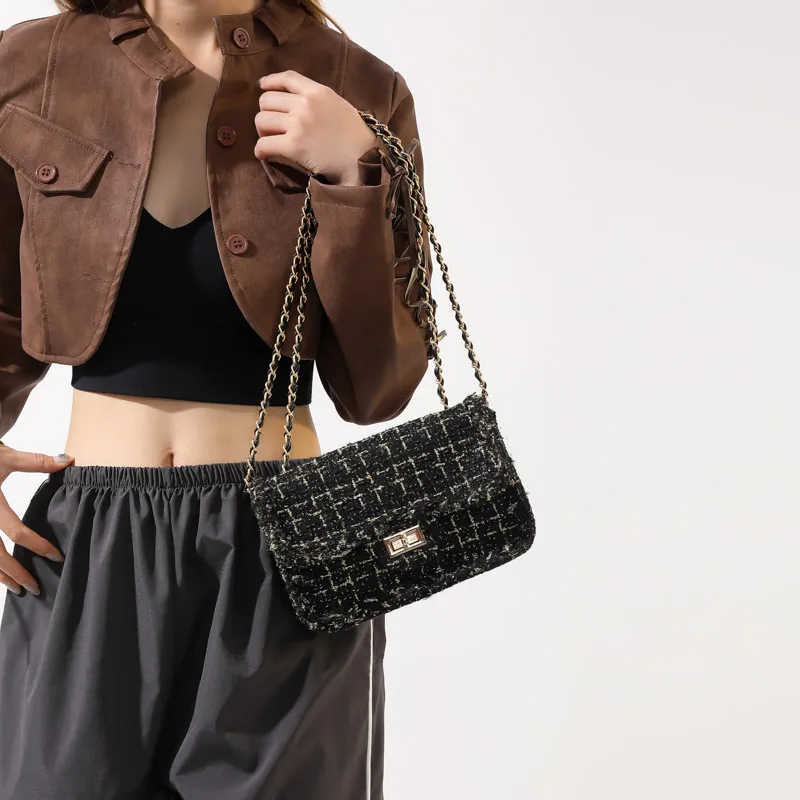 Yalu Woven Crossbody Bag, Shoulder Bag Women's White/Black-11