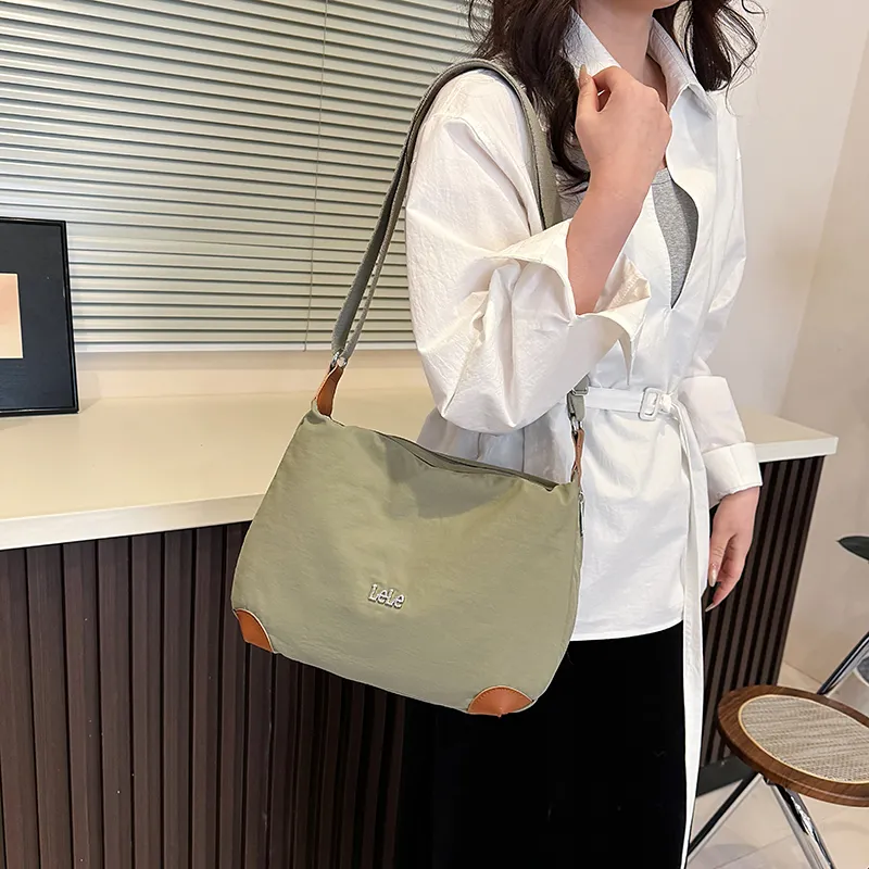Yalu Repellent Oxford Cloth Shoulder Bag, Crossbody Bag Regular Women's Multicolor-3