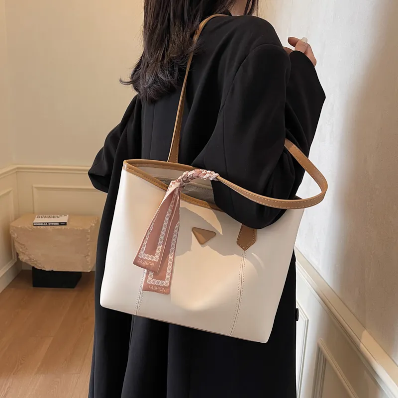 Yalu PU Tote Bag, Shopping Bag, Shoulder Bag Large Size Regular Women's Multicolor-19