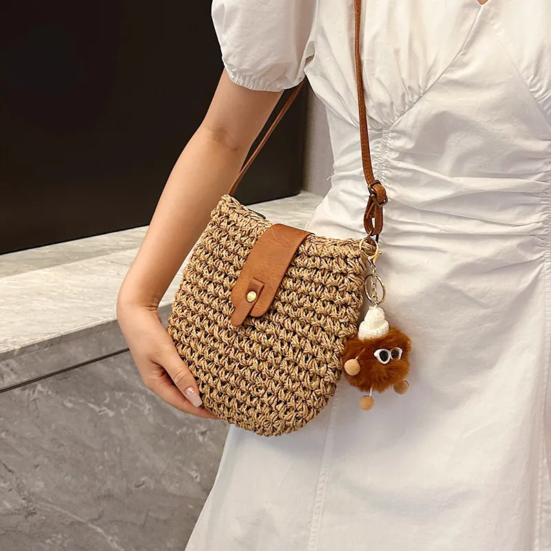 Yalu Straw Woven Shoulder Bag Women's Khaki-4