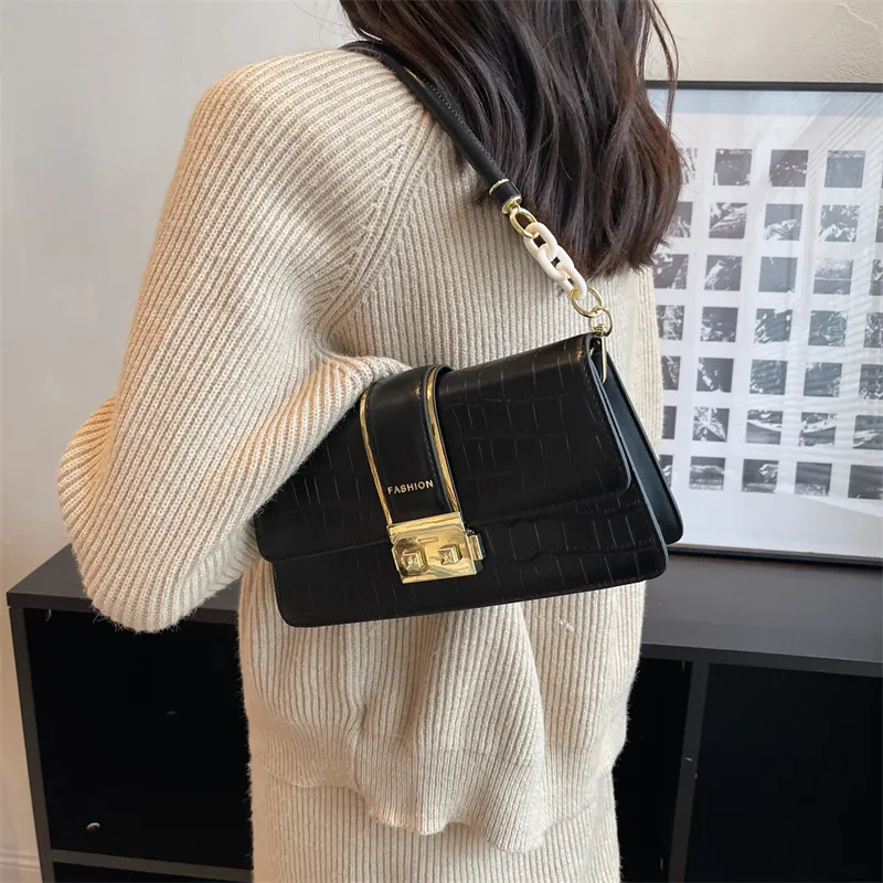 Yalu PU Handbag Regular Women's White/Black-9