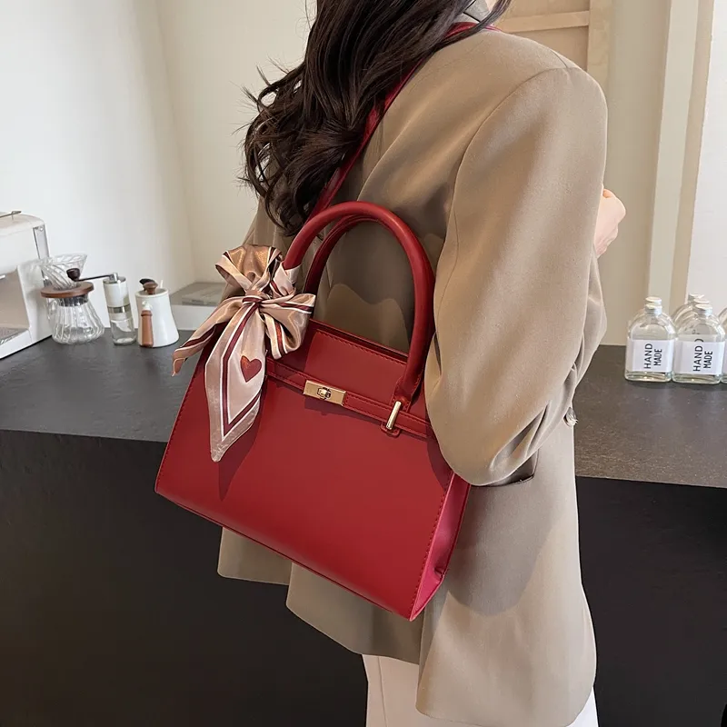Yalu PU Handbag, Shoulder Bag, Crossbody Bag Regular Women's Black/Red-11