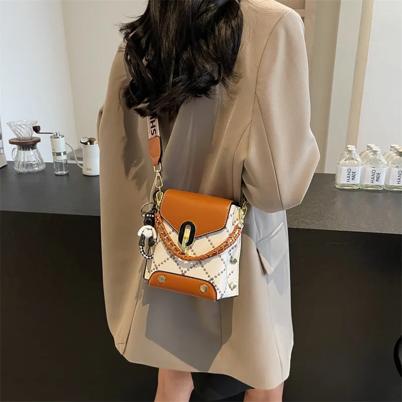 Yalu PU One Shoulder Handbag Women's Multicolor-47