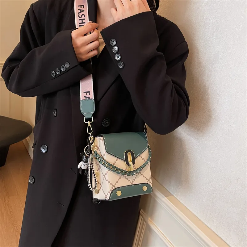 Yalu PU One Shoulder Handbag Women's Multicolor-24