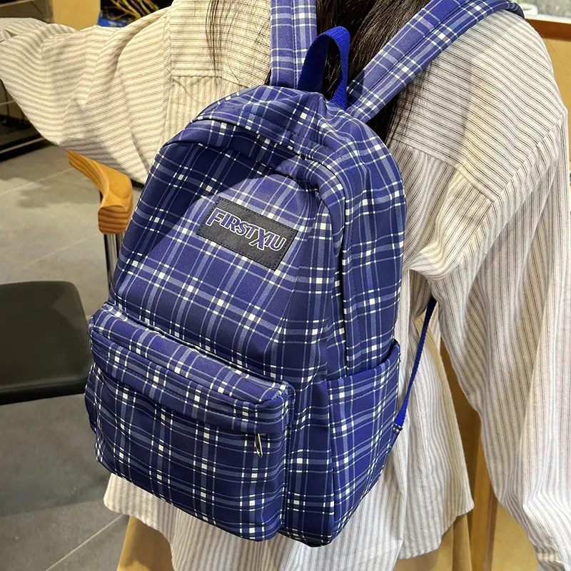 Yalu Nylon Backpack Unisex Red/Green/Blue-17