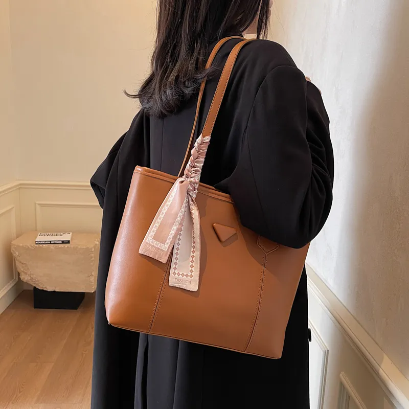 Yalu PU Tote Bag, Shopping Bag, Shoulder Bag Large Size Regular Women's Multicolor-26