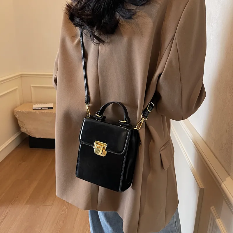 Yalu PU Crossbody Handbag Regular Women's Black/Ancora Red/Brown/Coffee-2