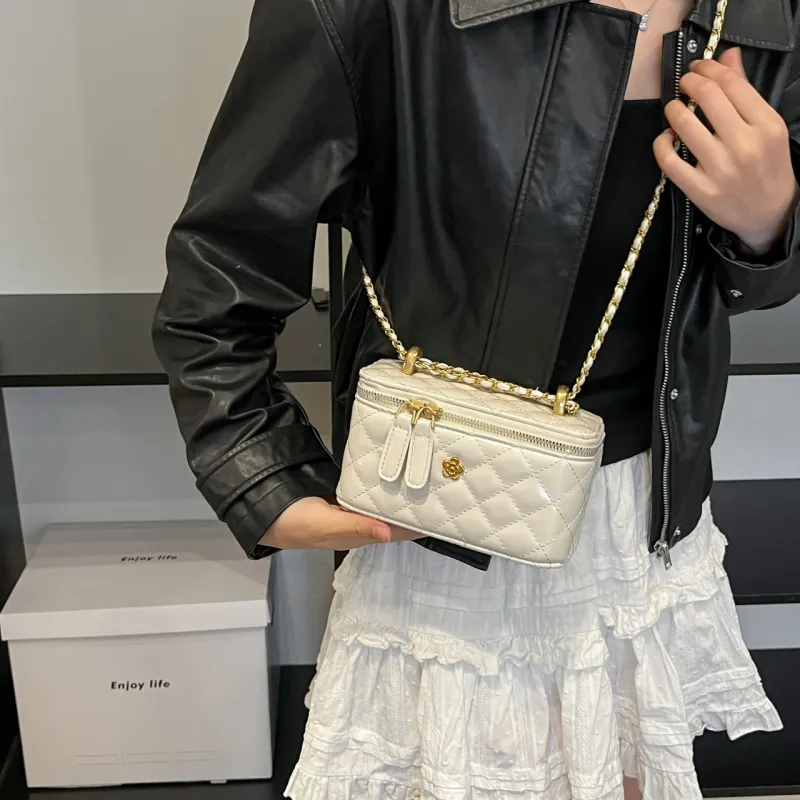 Yalu PU Shoulder Bag Women's Black/Red/White-16