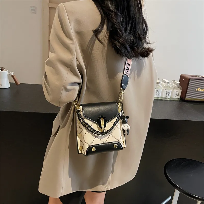 Yalu PU One Shoulder Handbag Women's Multicolor-10