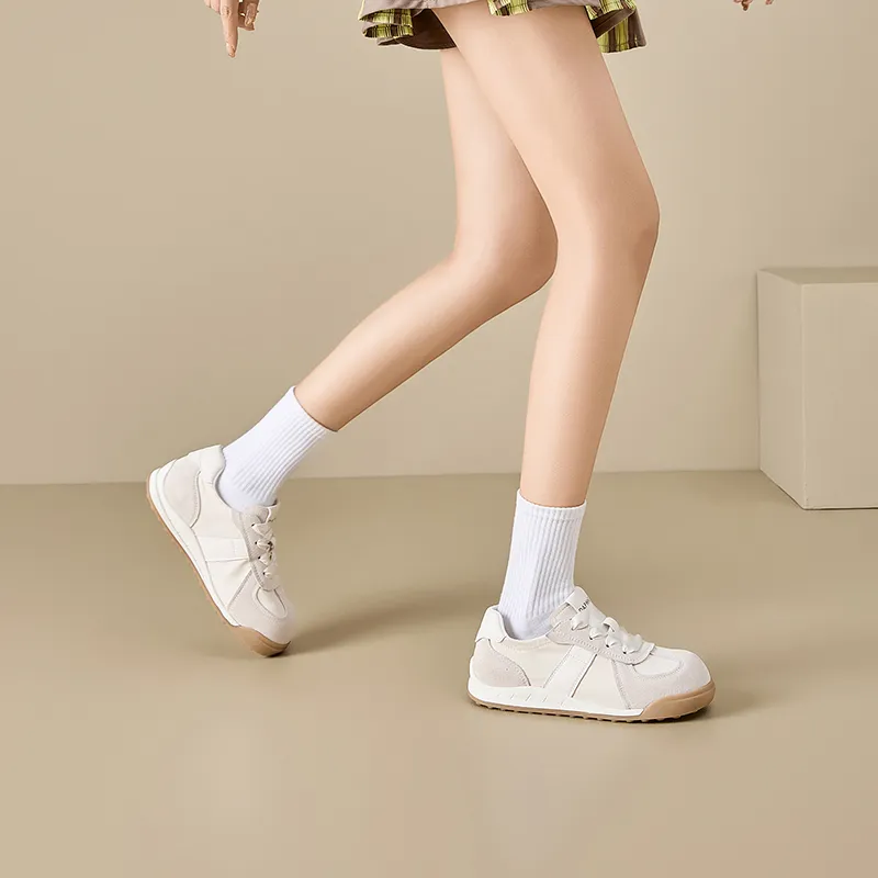 DAPHNE Low Top Skateboard Shoes Women's-4