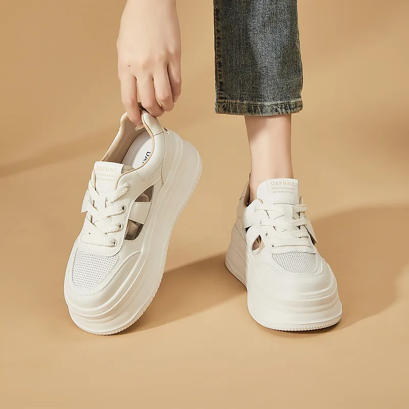 DAPHNE Low Top Skateboard Shoes Women's-1