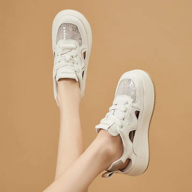 DAPHNE Low Top Skateboard Shoes Women's-3