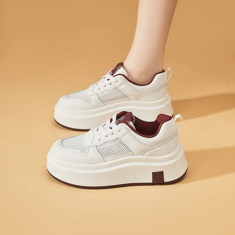 DAPHNE Low Top Skateboard Shoes Women's-3