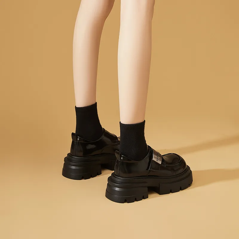 DAPHNE Loafers Women's Black-4