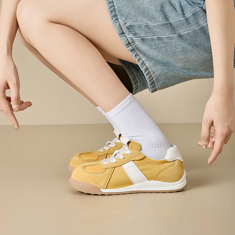 DAPHNE Low Top Skateboard Shoes Women's-9