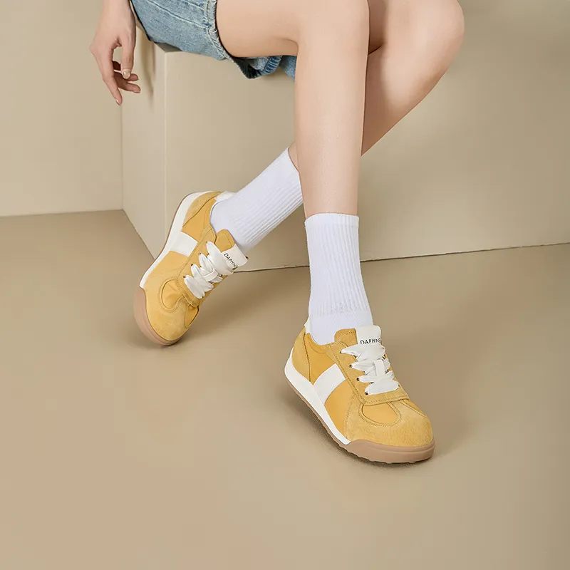 DAPHNE Low Top Skateboard Shoes Women's-11