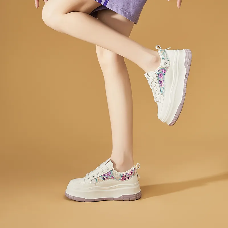 DAPHNE Low Top Skateboard Shoes Women's-3