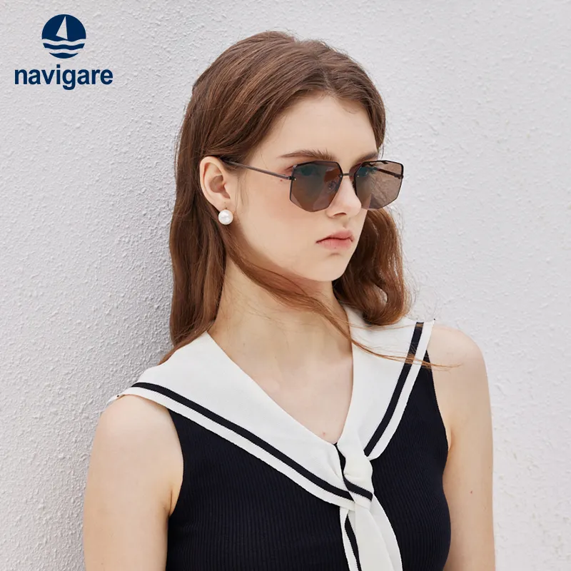 NAVIGARE Plate Irregular Shape Sunglasses Unisex-2