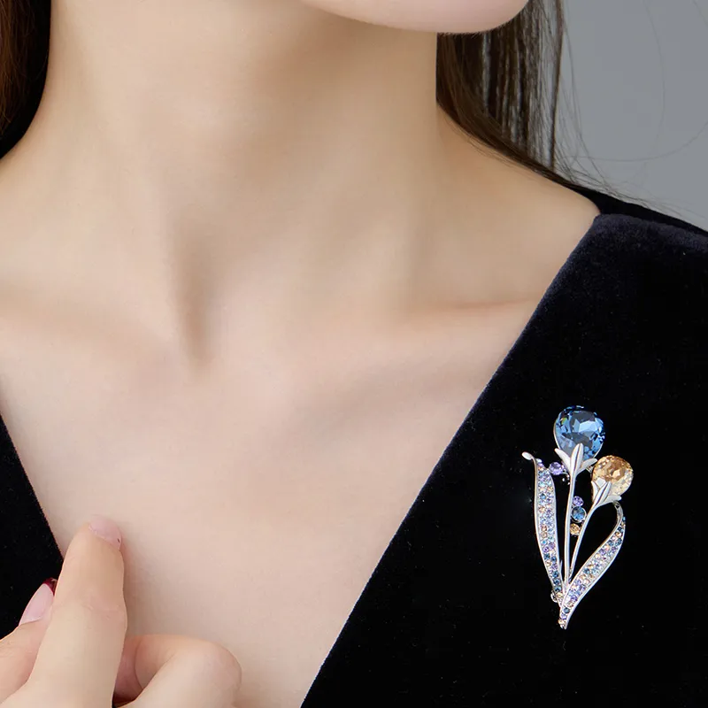 VIOLET Copper Alloy Brooches Women's-1