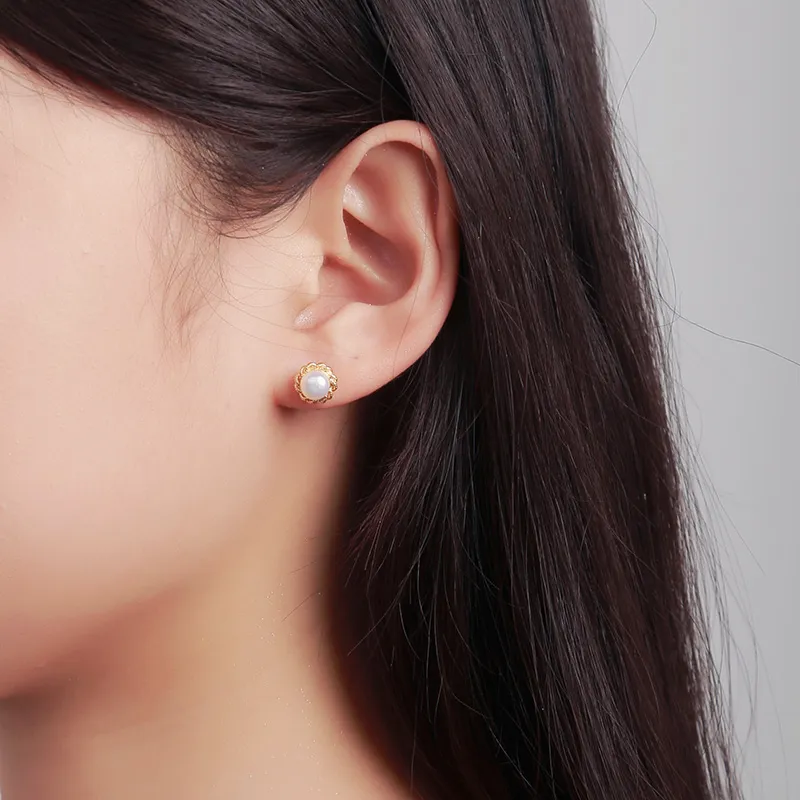 VIOLET Pearl Stud Earrings Women's-1