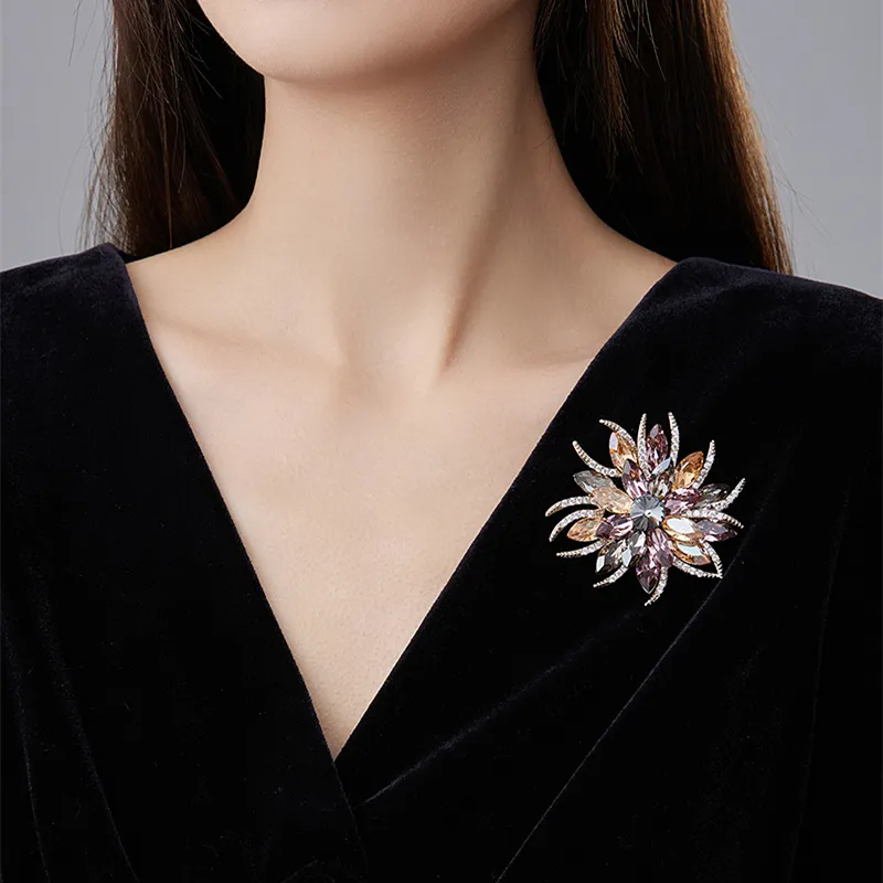 VIOLET Synthetic Cubic Zirconia Brooches Women's-1