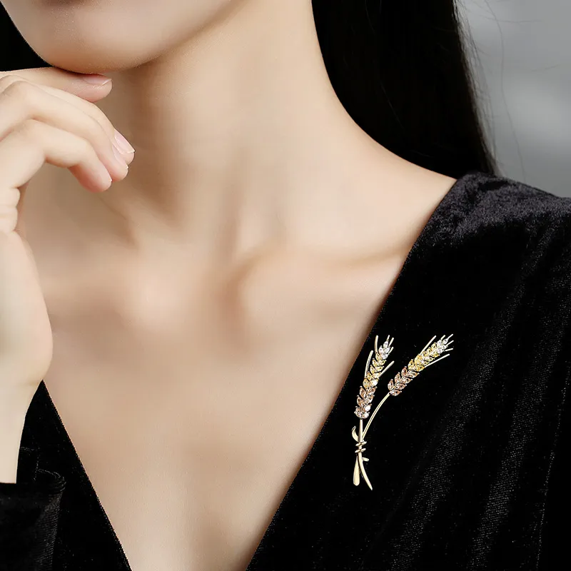 VIOLET Brooches Unisex-1
