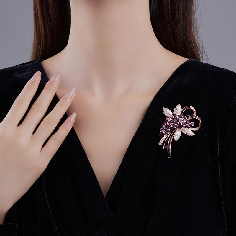 VIOLET Synthetic Cubic Zirconia Brooches Unisex-5