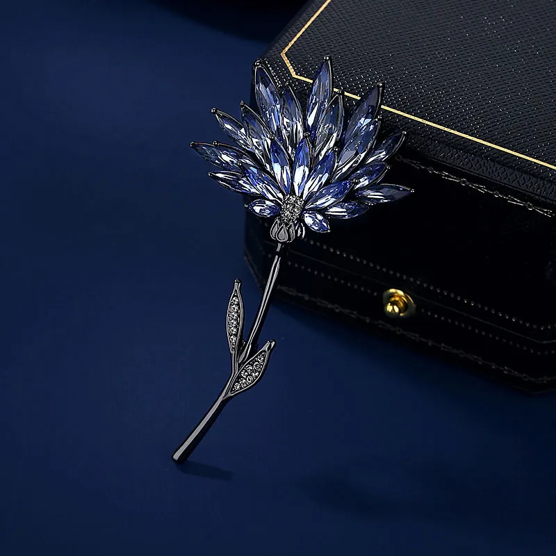 VIOLET Brooches Women's-3
