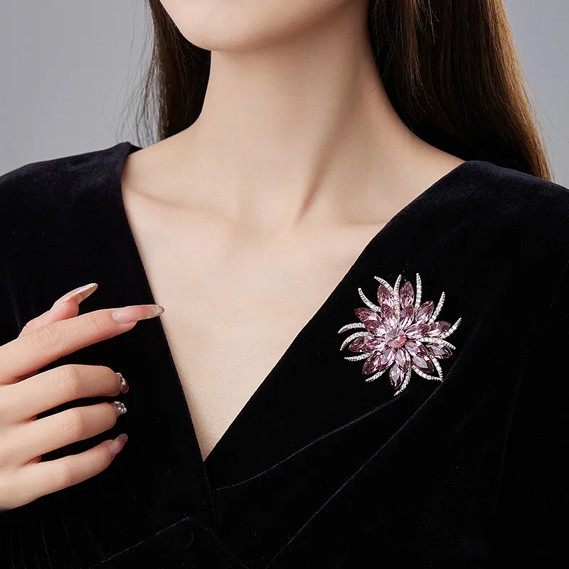 VIOLET Synthetic Cubic Zirconia Brooches Women's-10