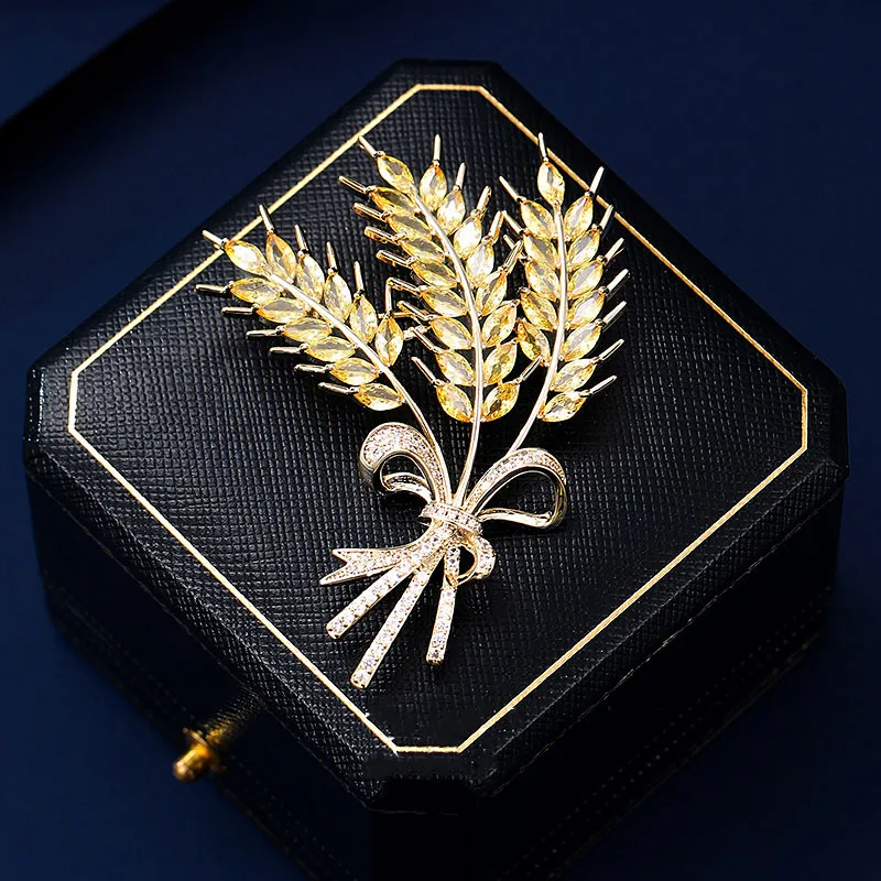 VIOLET Brooches Unisex-3