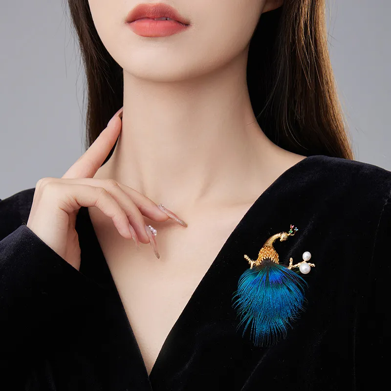 VIOLET Eco Friendly Copper Brooches Women's-1