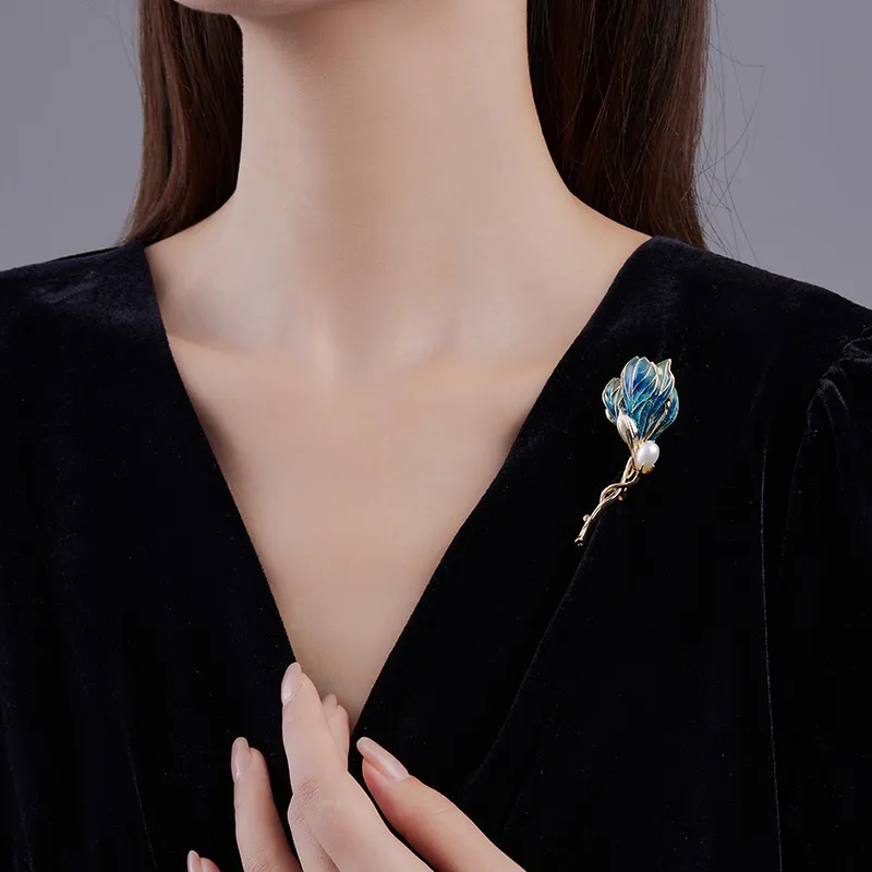 VIOLET Enamel Pearl Brooches Women's-1