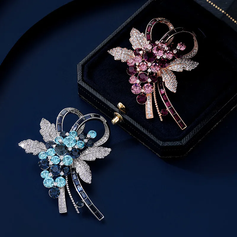 VIOLET Synthetic Cubic Zirconia Brooches Unisex-3