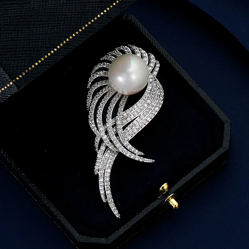 VIOLET Brooches Unisex-4