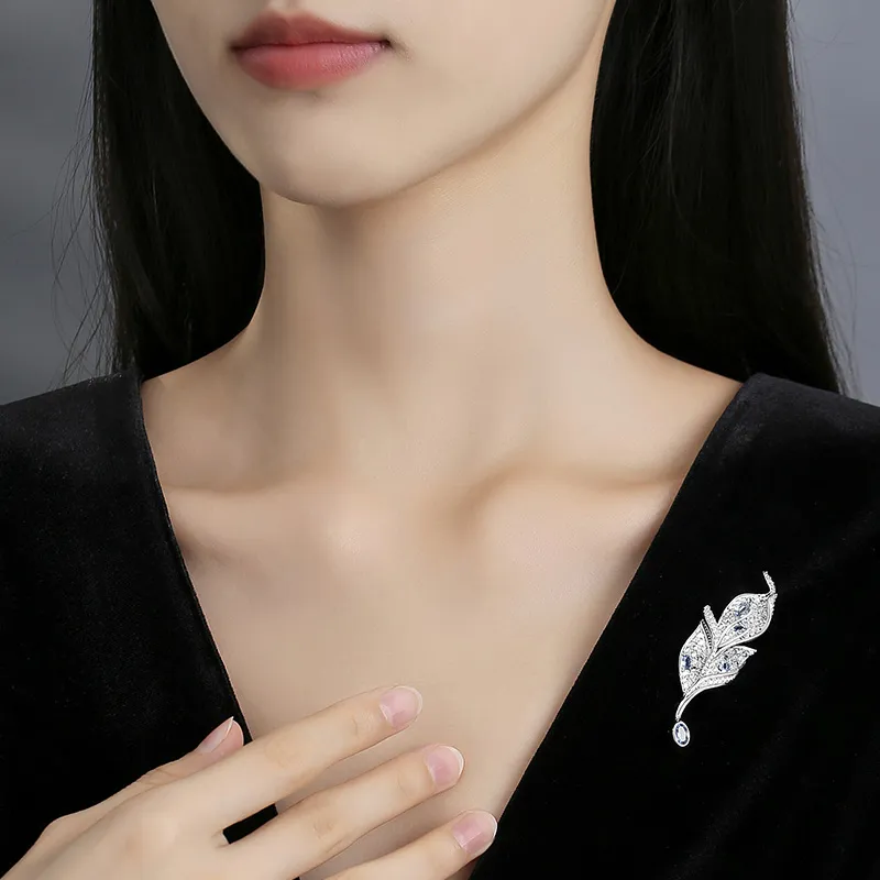 VIOLET S925 Silver Brooches Unisex-1