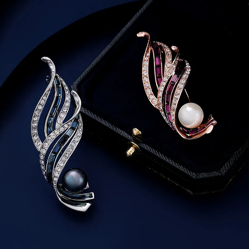 VIOLET Brooches Women's-4