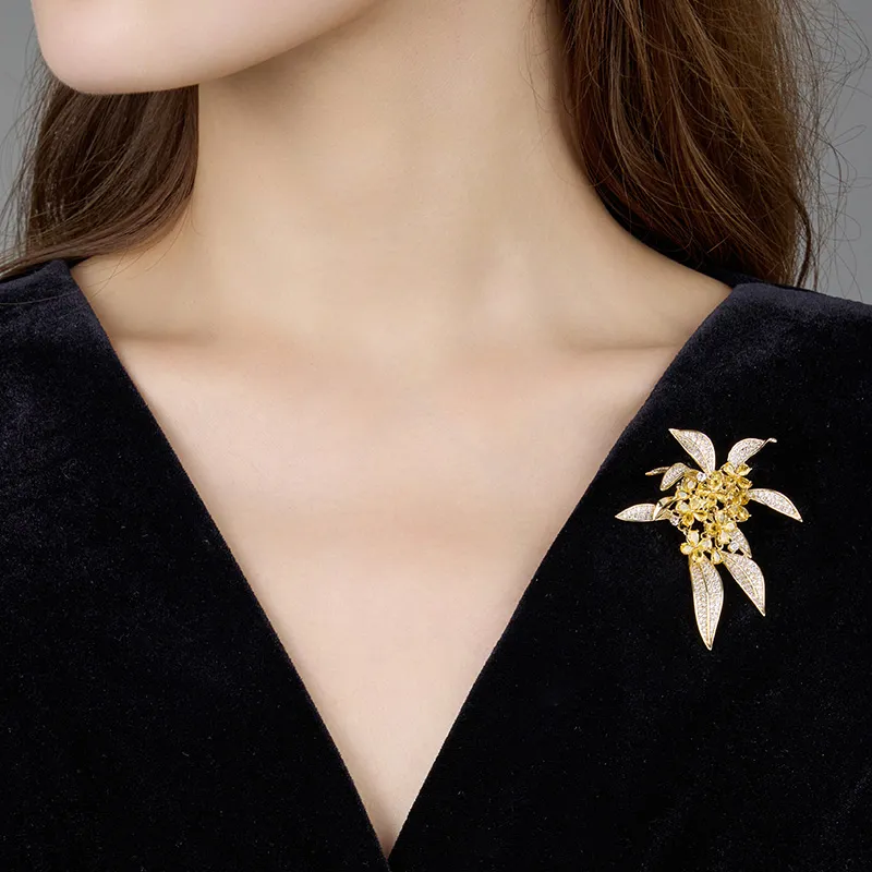 VIOLET Copper Alloy Brooches Women's-1