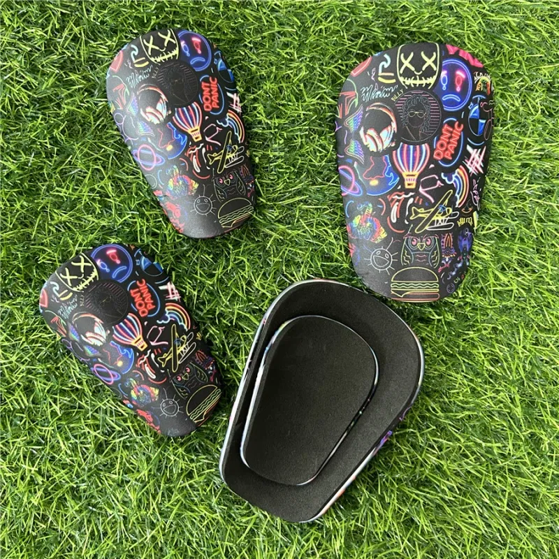 THREEHUAN Soccer Shin Guards Plastic Unisex 68-1