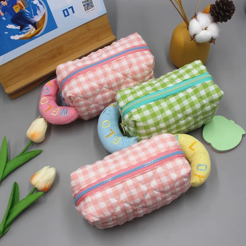 ZHIYIN Refreshing Plaid Skincare Storage Bag, Portable Storage Bag For Women's Toiletries Make up Tools-1