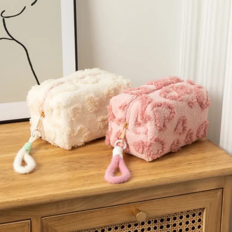 ZHIYIN Plush Large Capacity Cute Skincare Product Storage Bag, Portable Travel Toiletry Bag For Women's Make up Tools-1