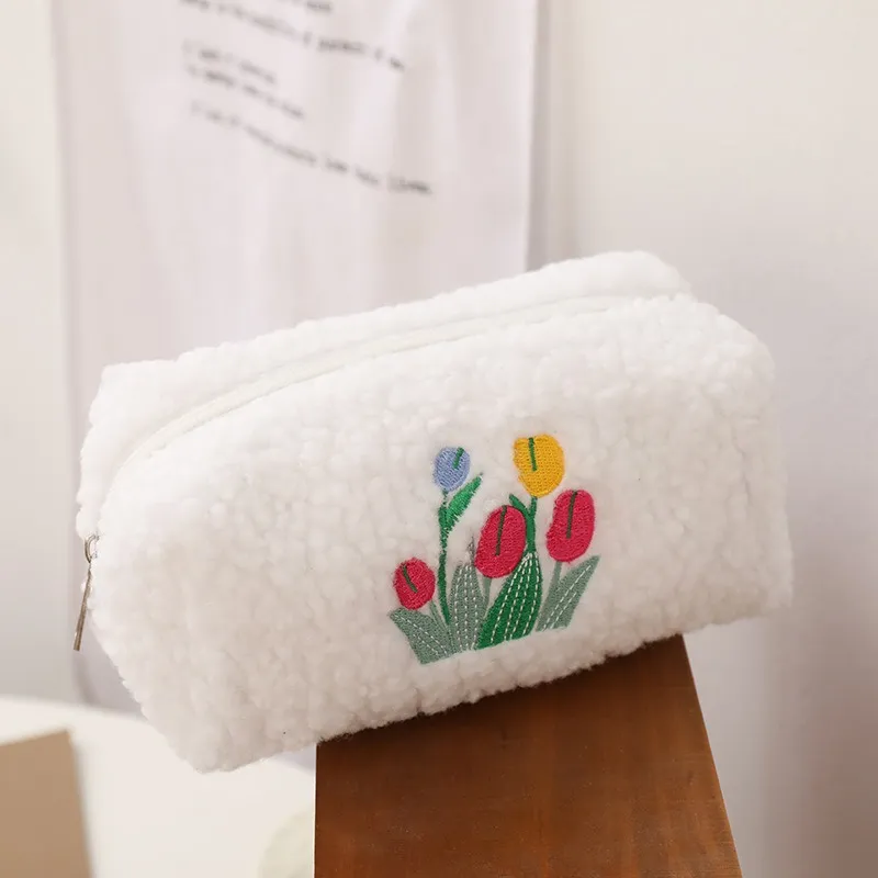 ZHIYIN White Floral Large Capacity Travel Toiletry Bag For Skincare Storage Portable Women's Make up Tools-2