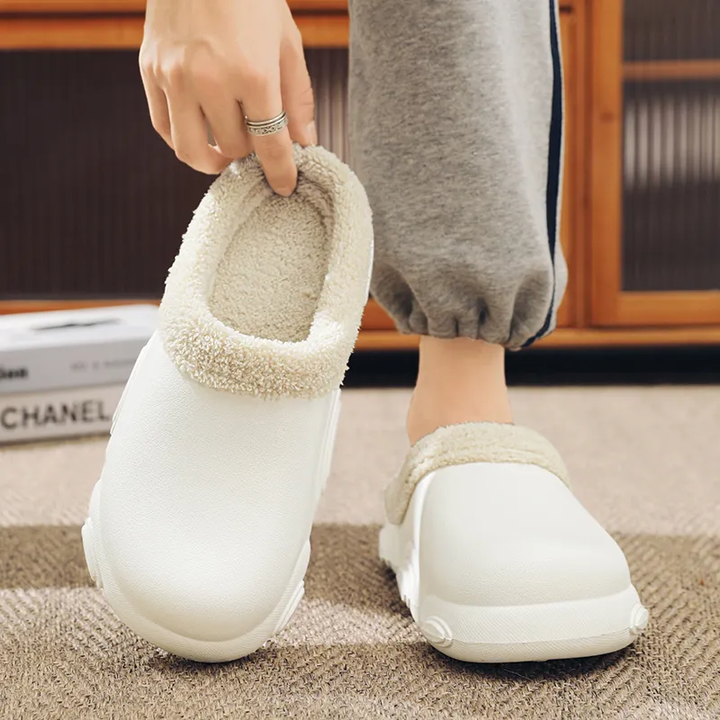 PAUL FRANK Abrasion Resistant Slip Resistant Wrap toe Slippers Unisex-5