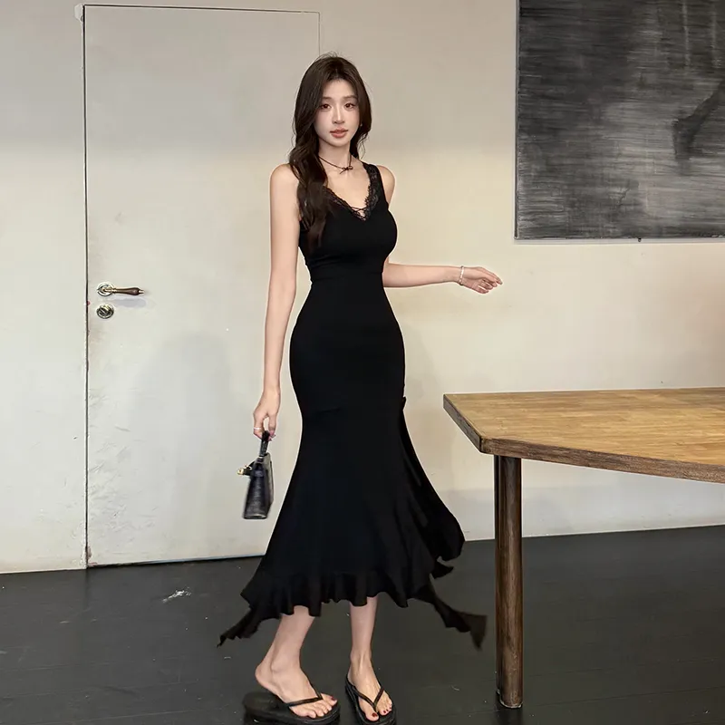 Mu Xiao Xin Slip Dresses Women's Black-5