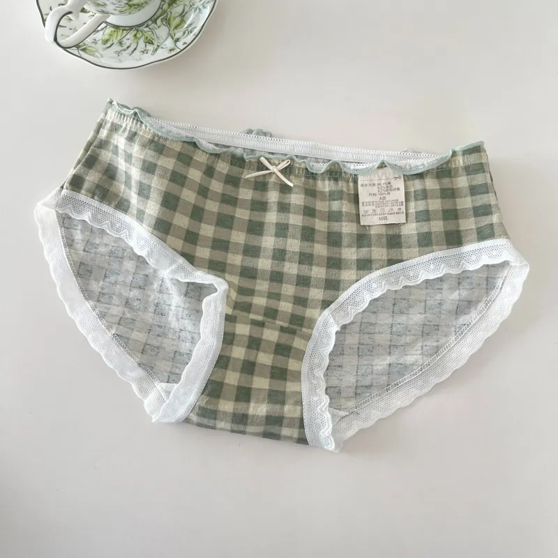 Gentle Welcome Underpants Women's Combo Set-14