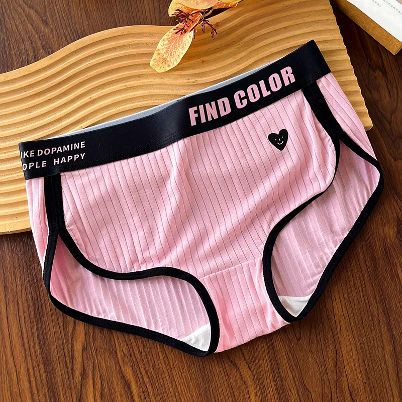 Gentle Welcome Underpants Women's Combo Set-11